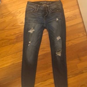 American eagle ripped jeans